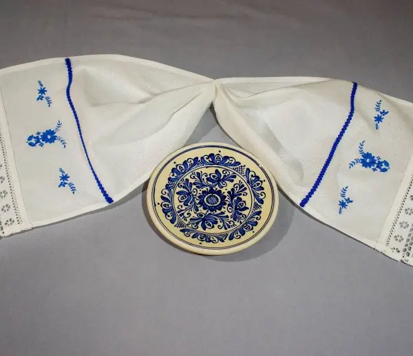 Pachet cadou tradițional Elena