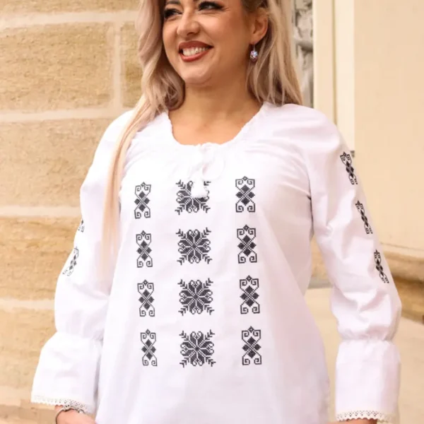 Ia tradițională Monica